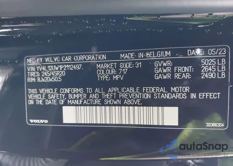 2023 Volvo Xc40 B5 Plus Dark Theme z USA, uszkodzony, nr VIN YV4L12UW1P2112497